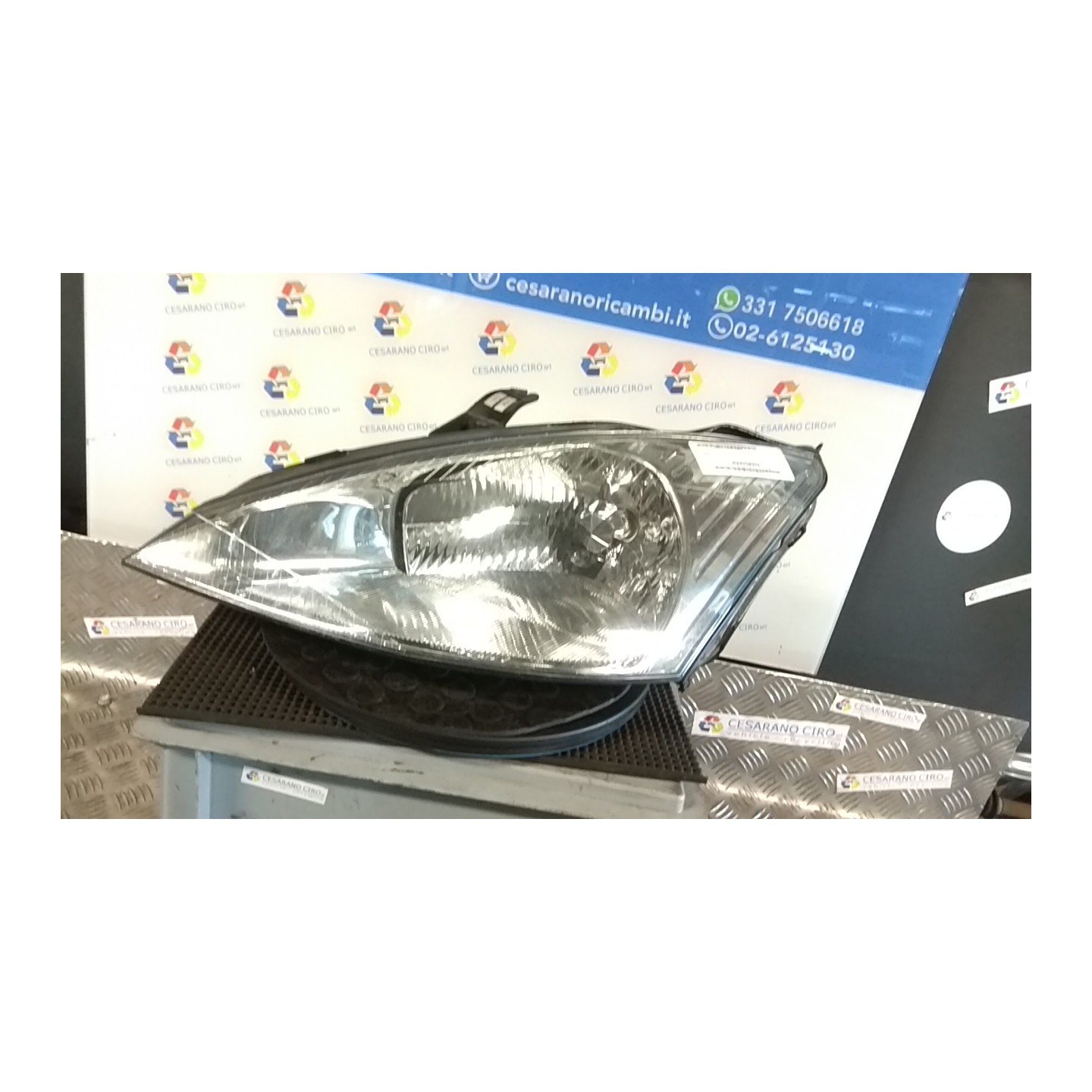 PROIETTORE C/REGOLAZ. MANUALE FARI DX. 078 FORD FOCUS (CAK) (10/98-03/02) FYDA 1152096