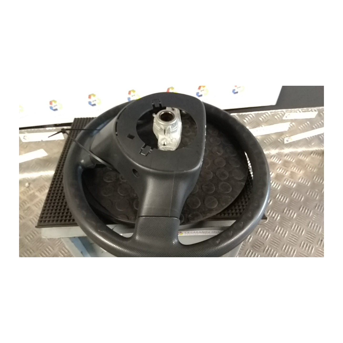 VOLANTE 017 TOYOTA AYGO 1A SERIE (04/05-) 1KRFE 451000H010B0