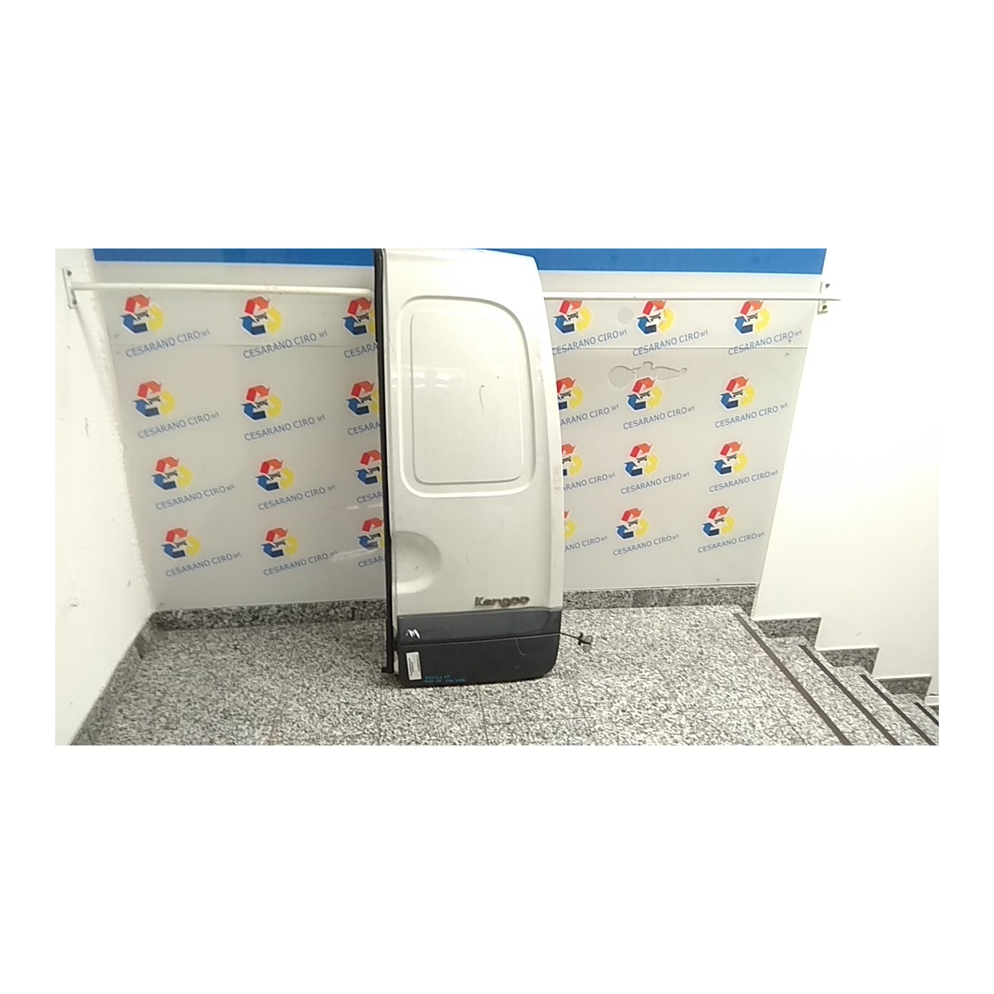 PORTA CARICO POST. A BATTENTE DX. 007 RENAULT KANGOO (04/03-03/09) K9KW7 7751468944