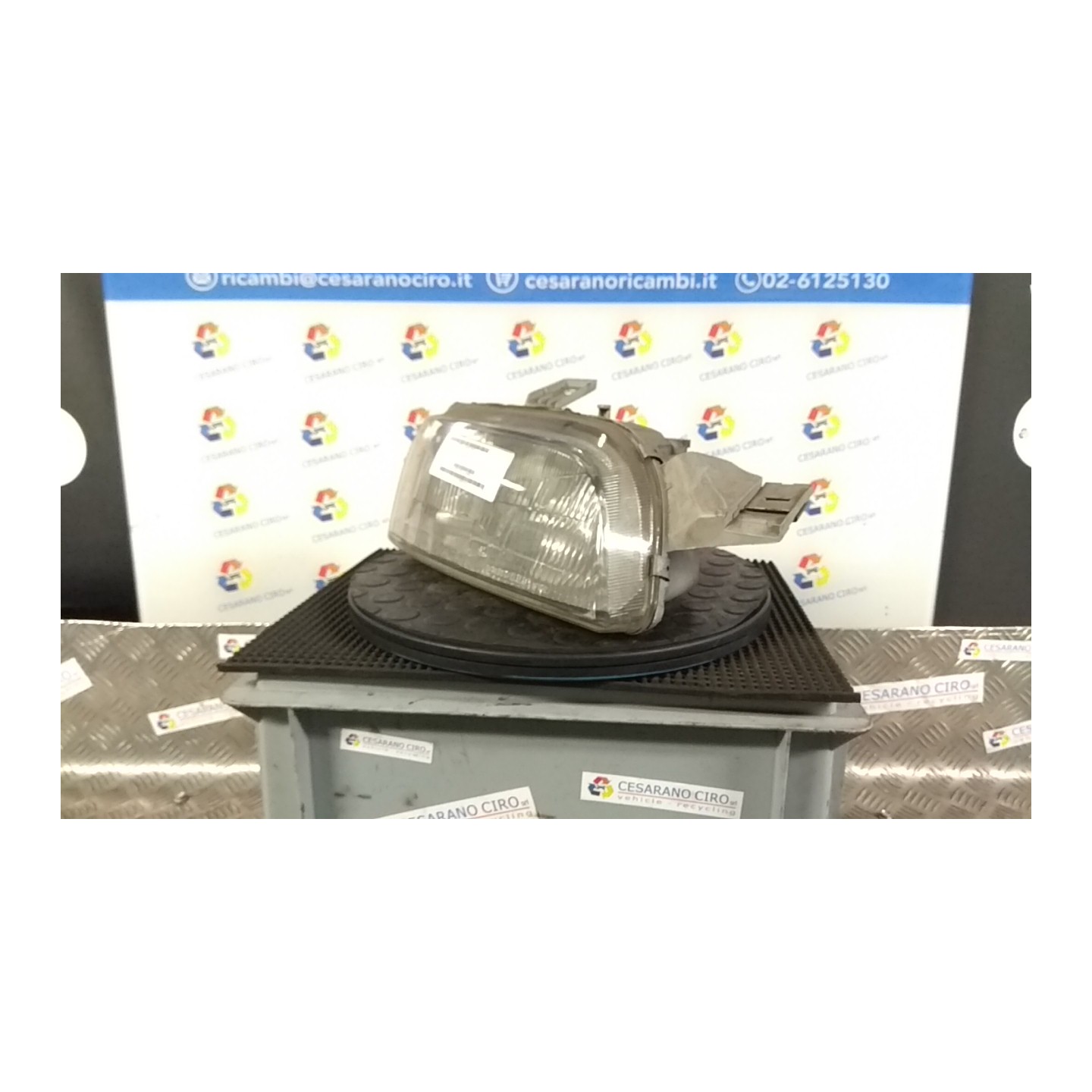 PROIETTORE DX. 105 FIAT PUNTO 1A SERIE (11/93-10/99) 176B2000 46402649