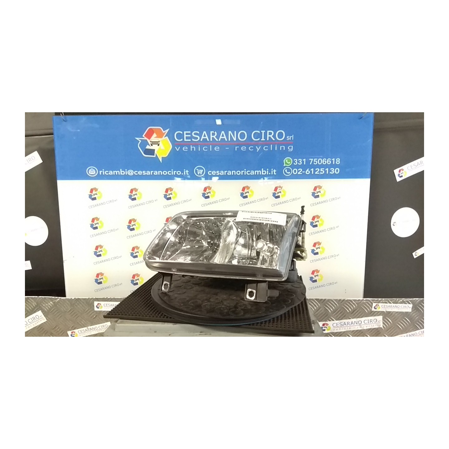 PROIETTORE VALEO SX. 031 VOLKSWAGEN POLO 3A SERIE (11/94-09/01) AMF 6N1941017AB
