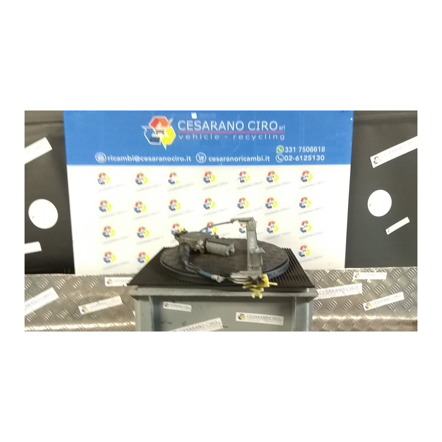 ALZACRISTALLO ELETTR. PORTA ANT. CON DX. 026 FIAT BRAVO (1L) (07/98-11/02) 182B2000 46559811
