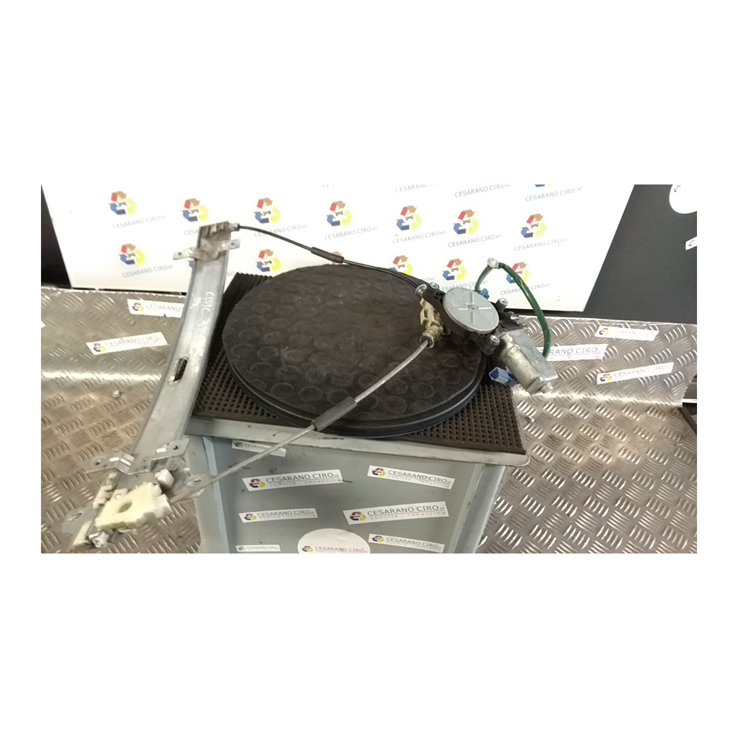 ALZACRISTALLO ELETTR. PORTA ANT. C/M DX. 027 HONDA CIVIC 7A SERIE (03/01-12/05) D14Z6 72210S5SG02