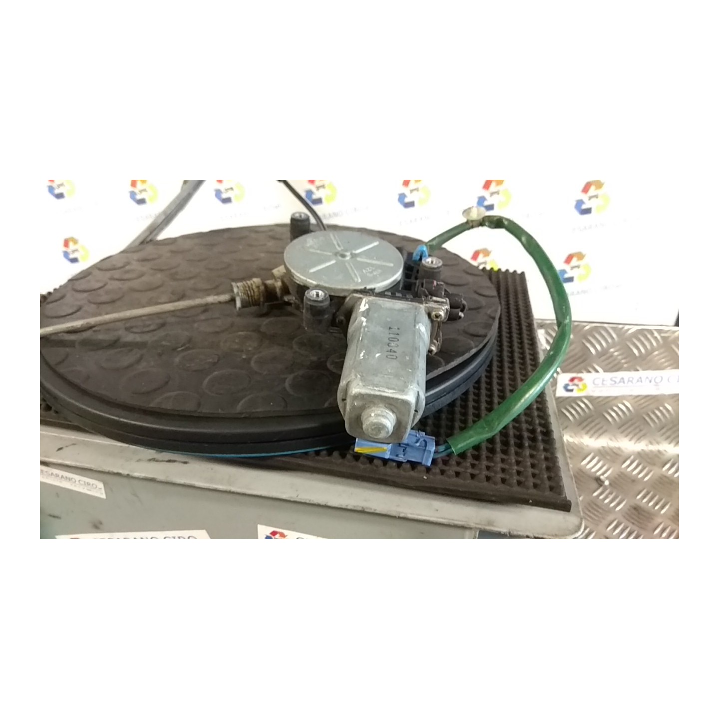 ALZACRISTALLO ELETTR. PORTA ANT. C/M DX. 027 HONDA CIVIC 7A SERIE (03/01-12/05) D14Z6 72210S5SG02