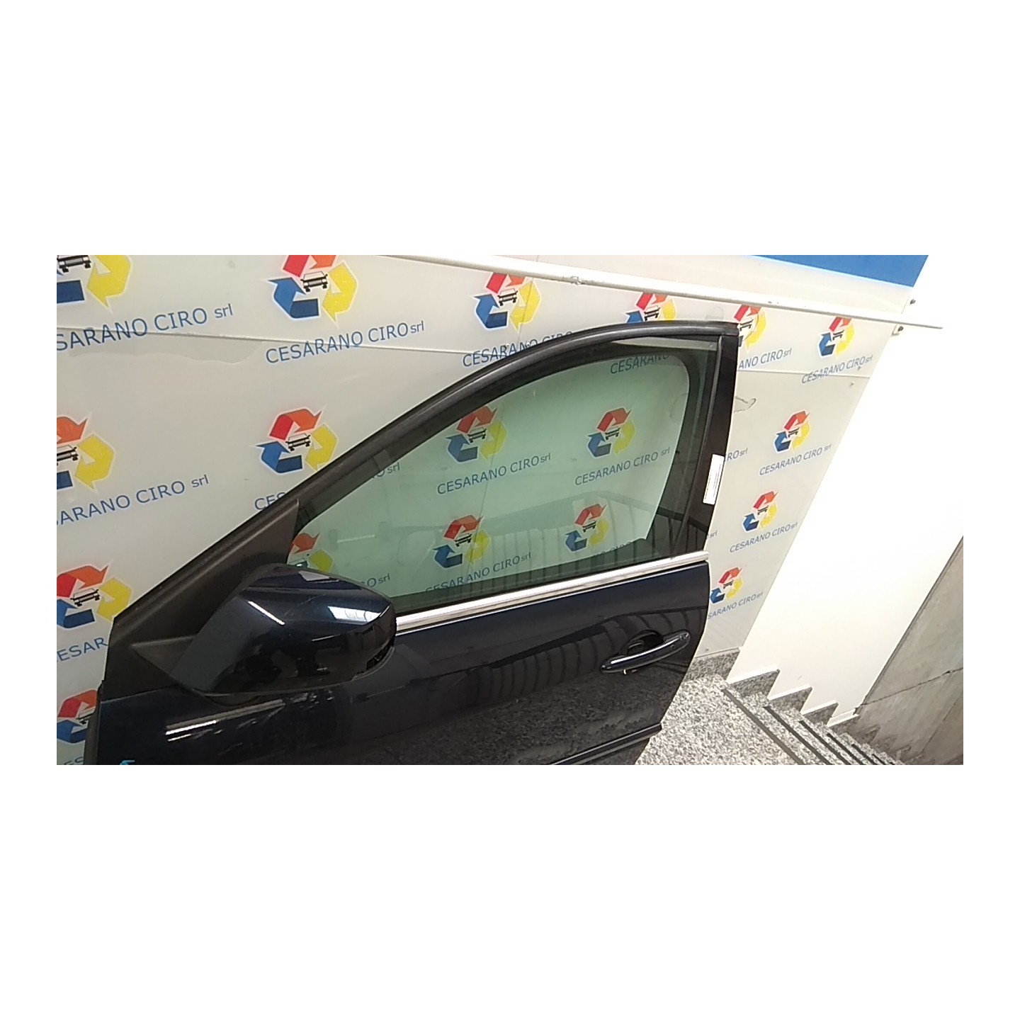 PORTA ANT. SX. 089 RENAULT LAGUNA 3A SERIE (09/07-) M9RJ8 801010025R