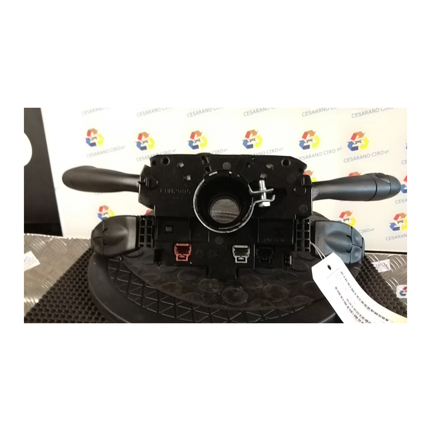 DEVIOGUIDASGANCIO 054 PEUGEOT 308 (08/07-03/14) 5FX 98062075XT