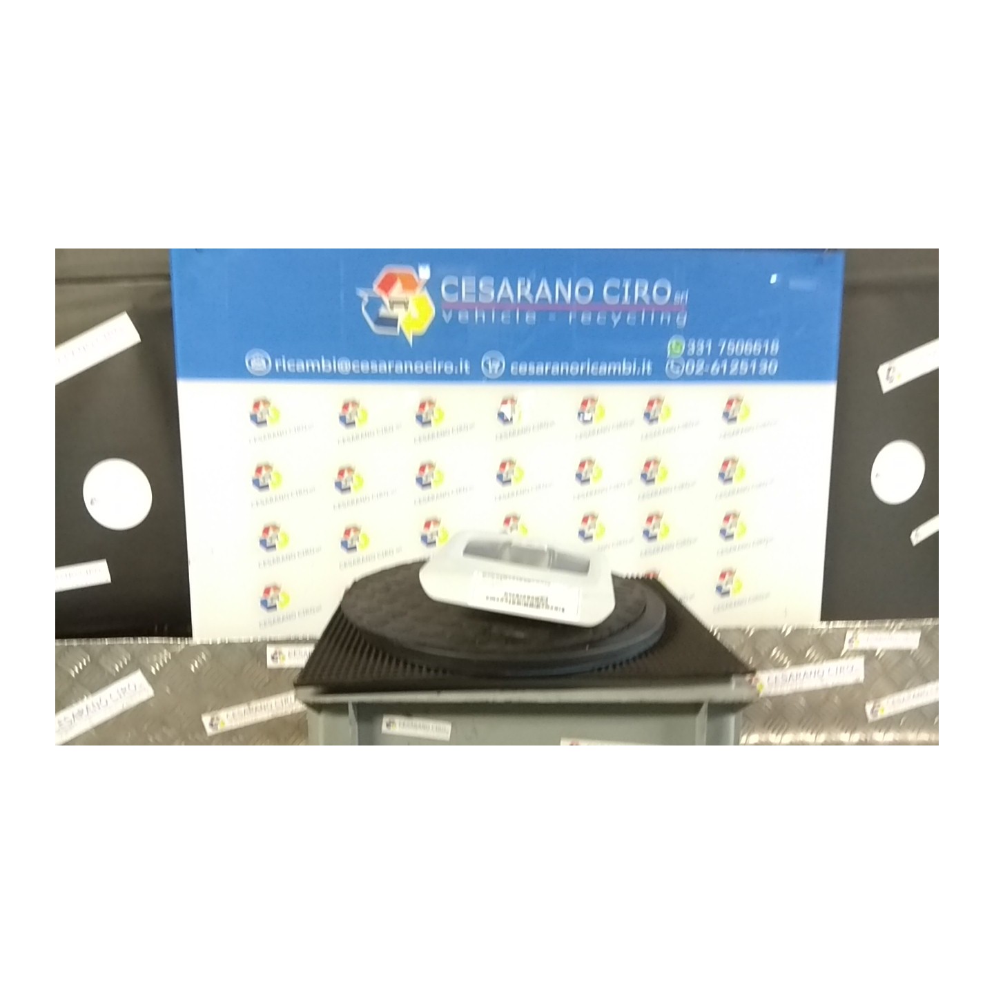 LUCE CORTESIA ANT. TETTO 052 PEUGEOT 208 VAN-MIX (01/12-11/15) 8H01 96754056PR