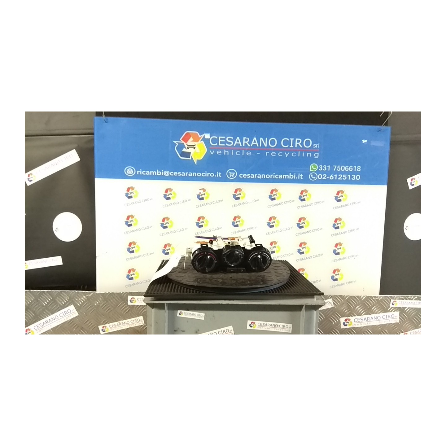 BLOCCO COMANDO CLIMATIZZAZIONE C/A/C 057 PEUGEOT 208 VAN-MIX (01/12-11/15) 8H01 9672248380