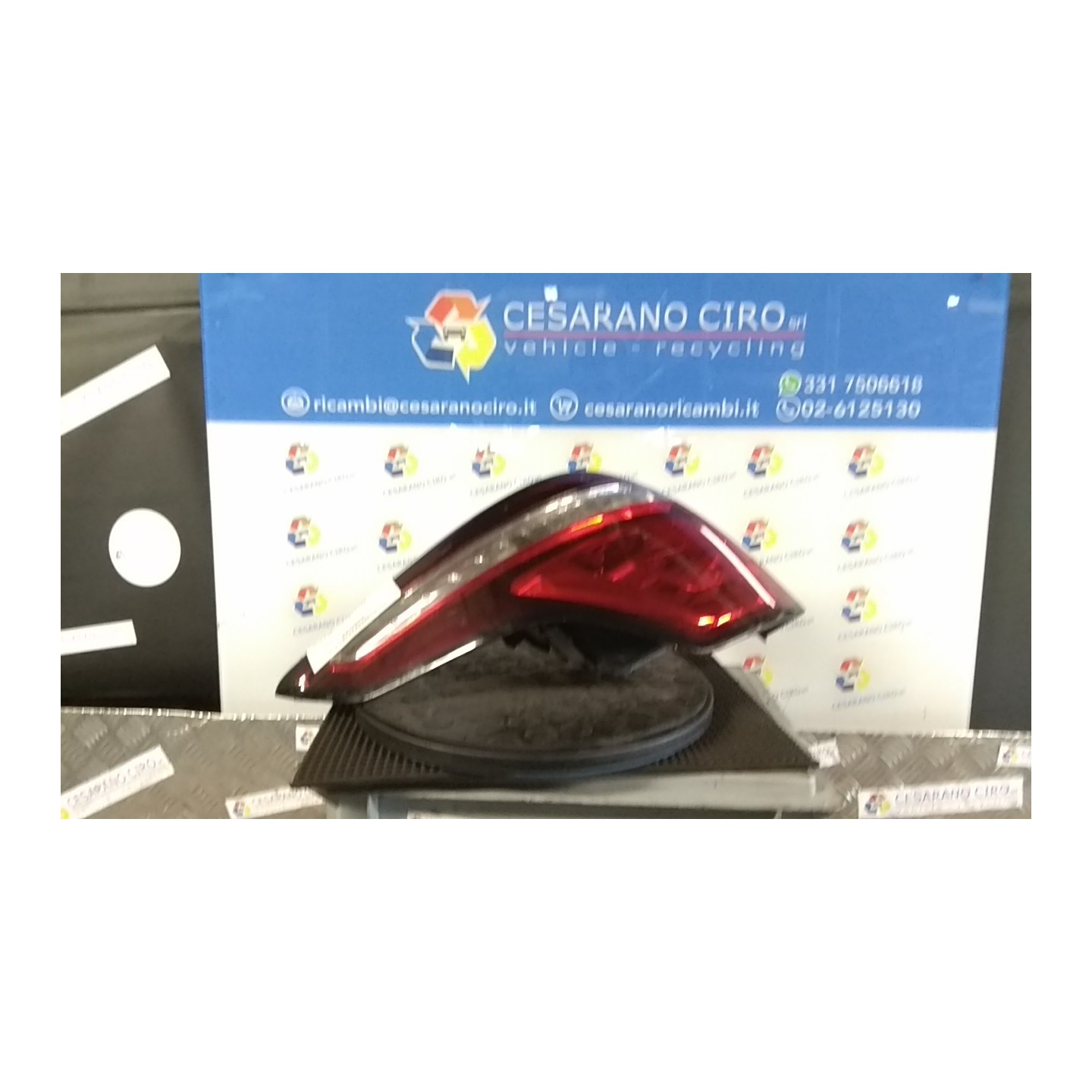 FANALE POST. PARTE EST. SX. 024 CITROEN C4 PICASSO (09/06-08/13) RHH 6350LQ