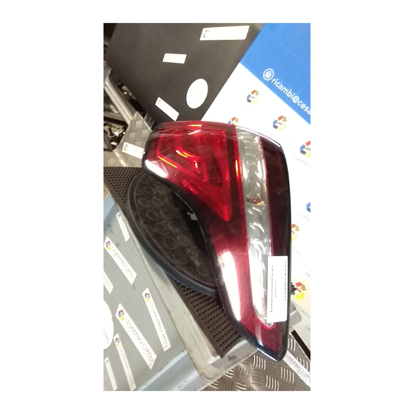 FANALE POST. PARTE EST. DX. 025 CITROEN C4 PICASSO (09/06-08/13) RHH 6351LQ