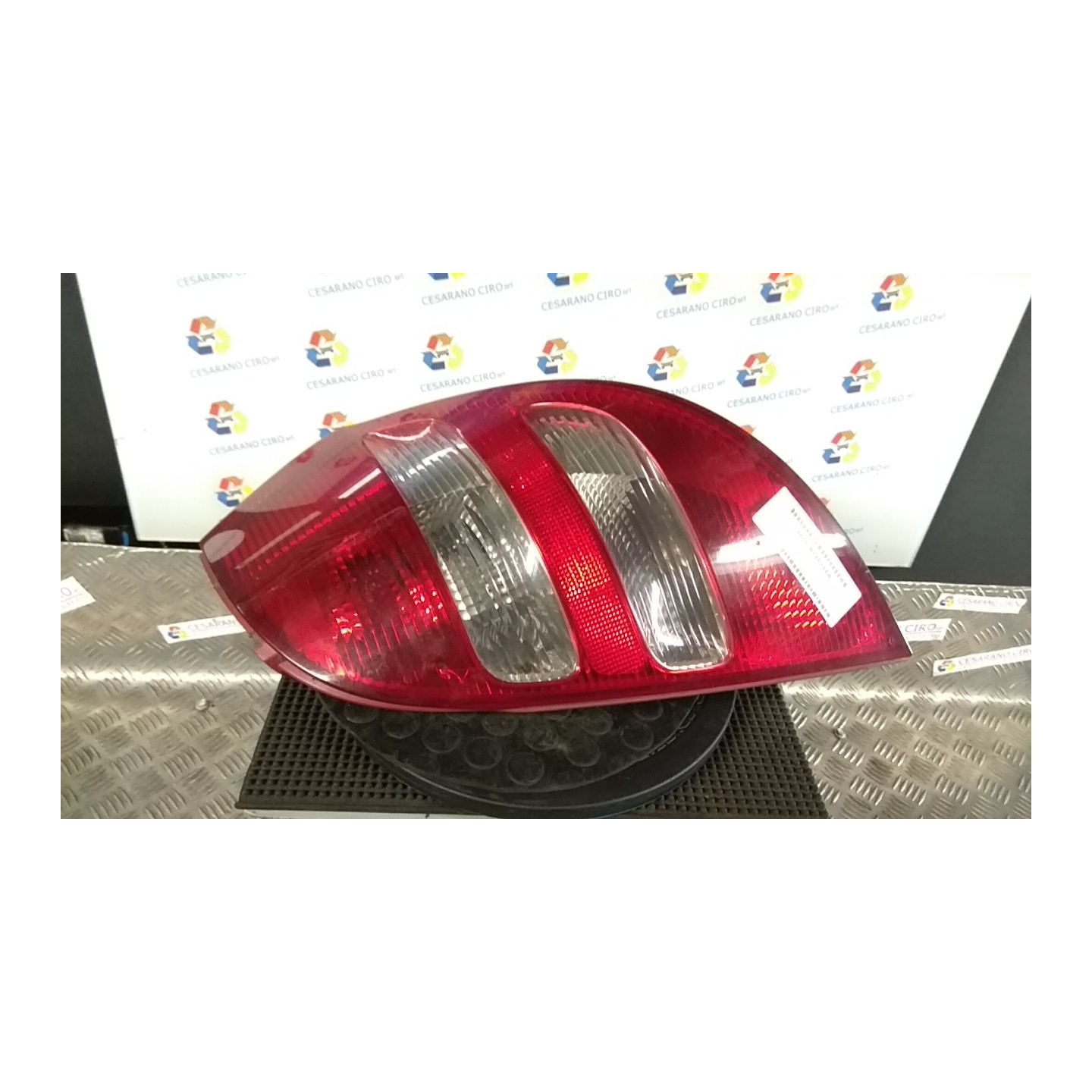 FANALE POST. P/AVANTGARDE DX. 084 MERCEDES-BENZ CLASSE A (W/C169) (07/04-04/13 640940 A1698203064