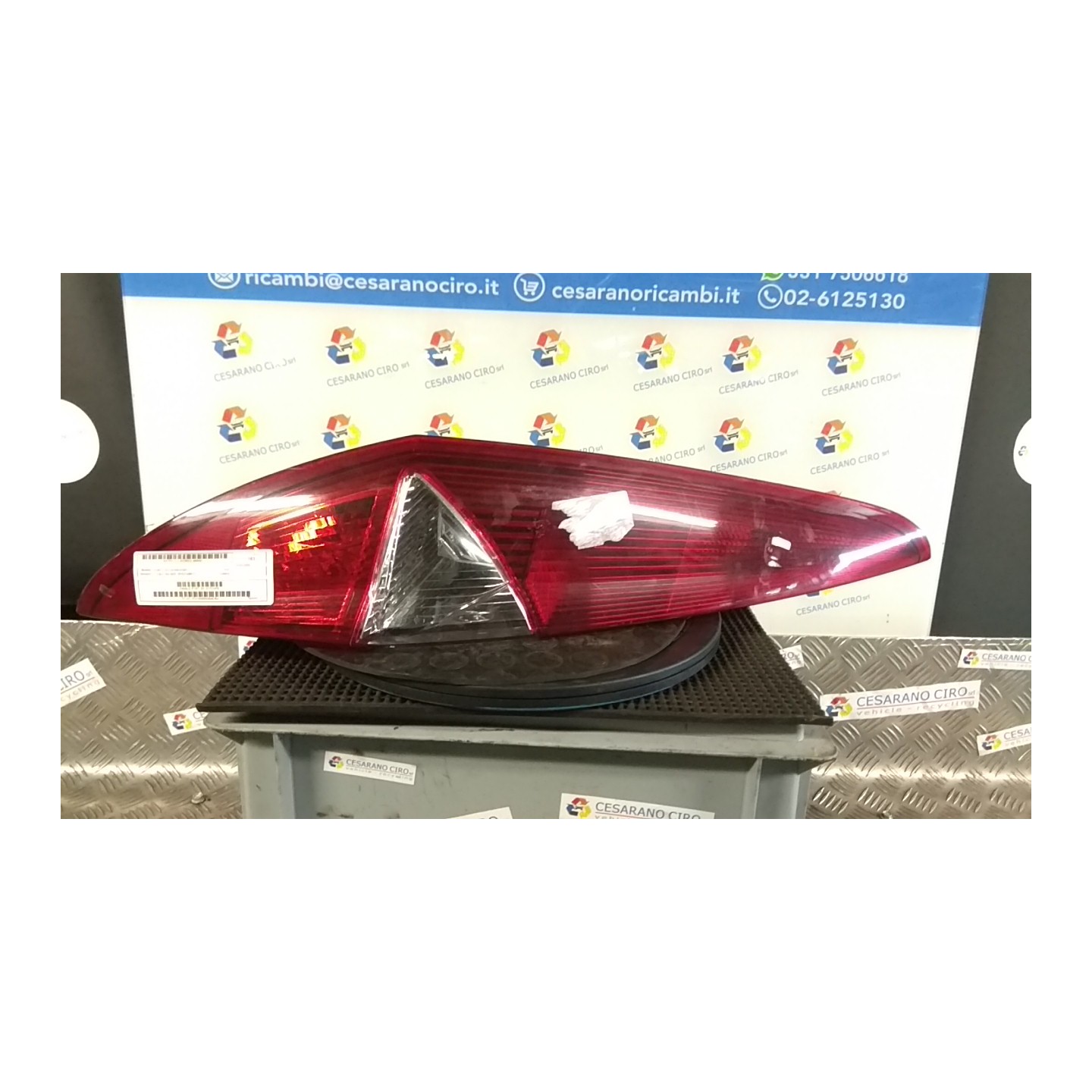 FANALE POST. SX. 093 FIAT PUNTO (2U) (07/03-01/07) 188A9000 51721479