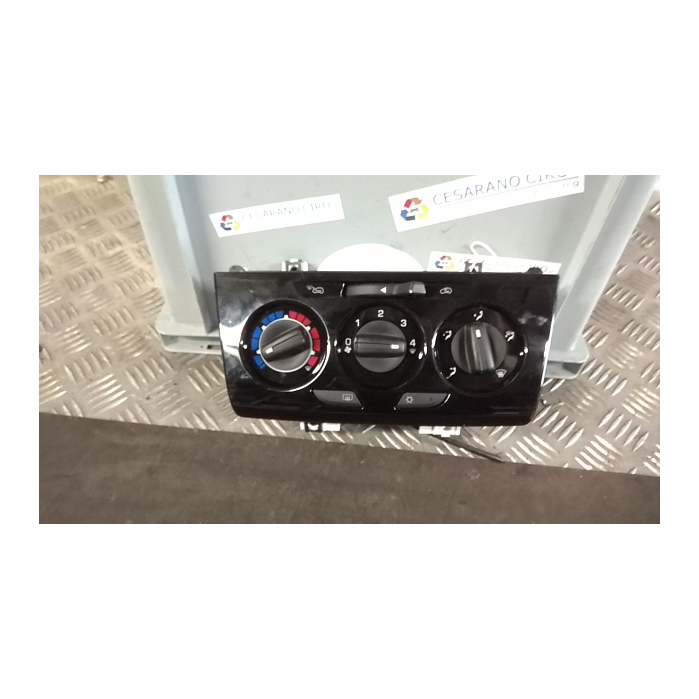 BLOCCO COMANDO CLIMATIZZAZIONE P/A/C MANUALE 111 LANCIA YPSILON (Y3) (01/21-) 46341162 735534422