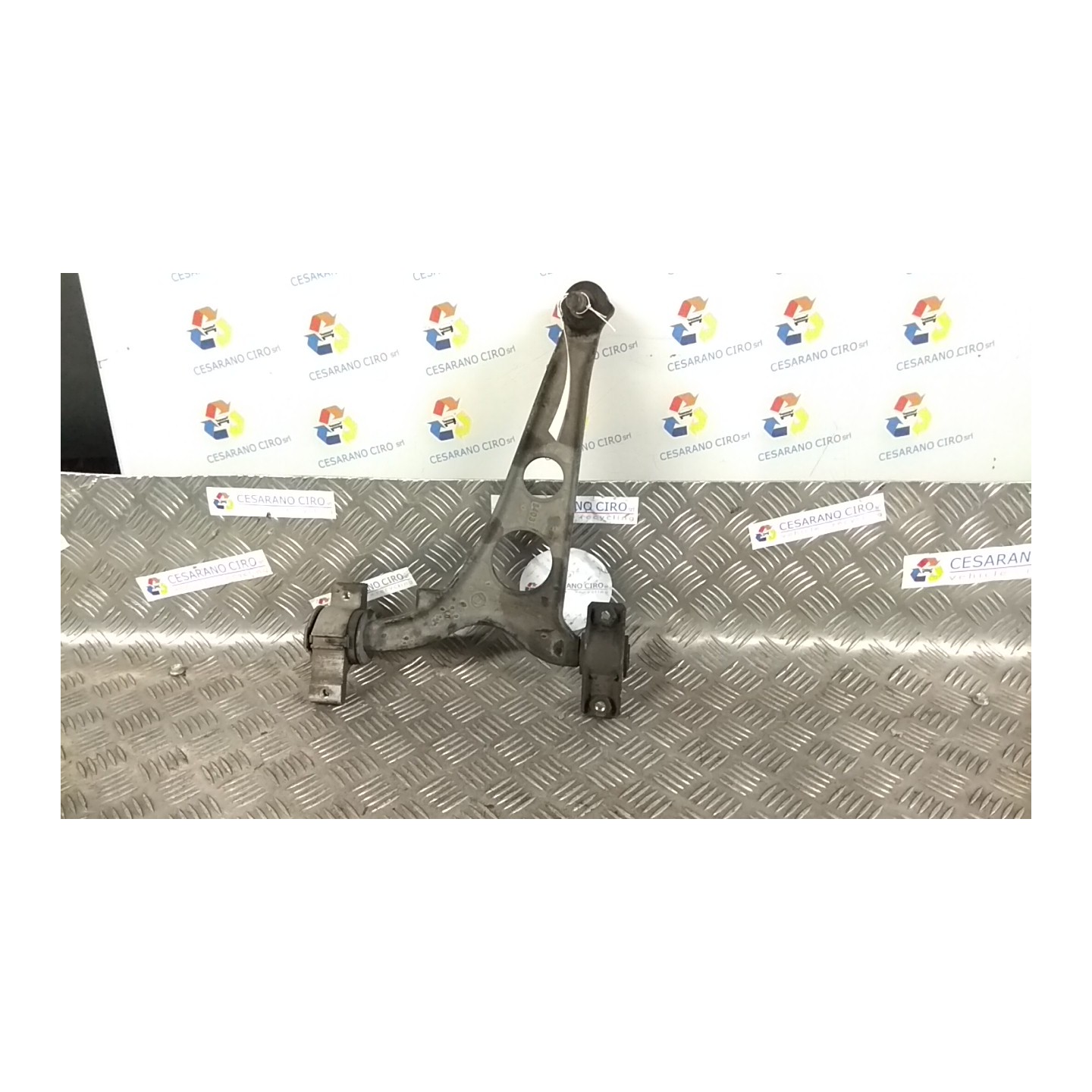 MONTANTE SOSP. ANT. SX. 076 FIAT MULTIPLA (1F) (05/04-04/12) 186A9000 50701726