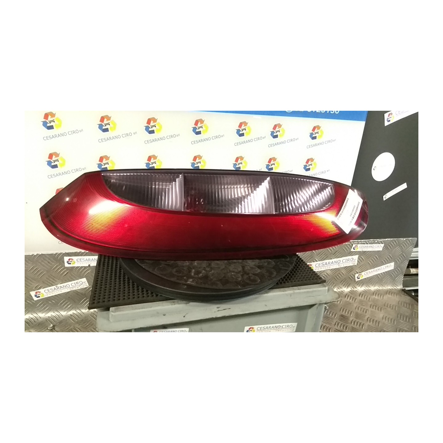 FANALE POST. TINTA SCURA SX. 041 OPEL CORSA (X01) (10/00-06/06) Z12XE 93170222