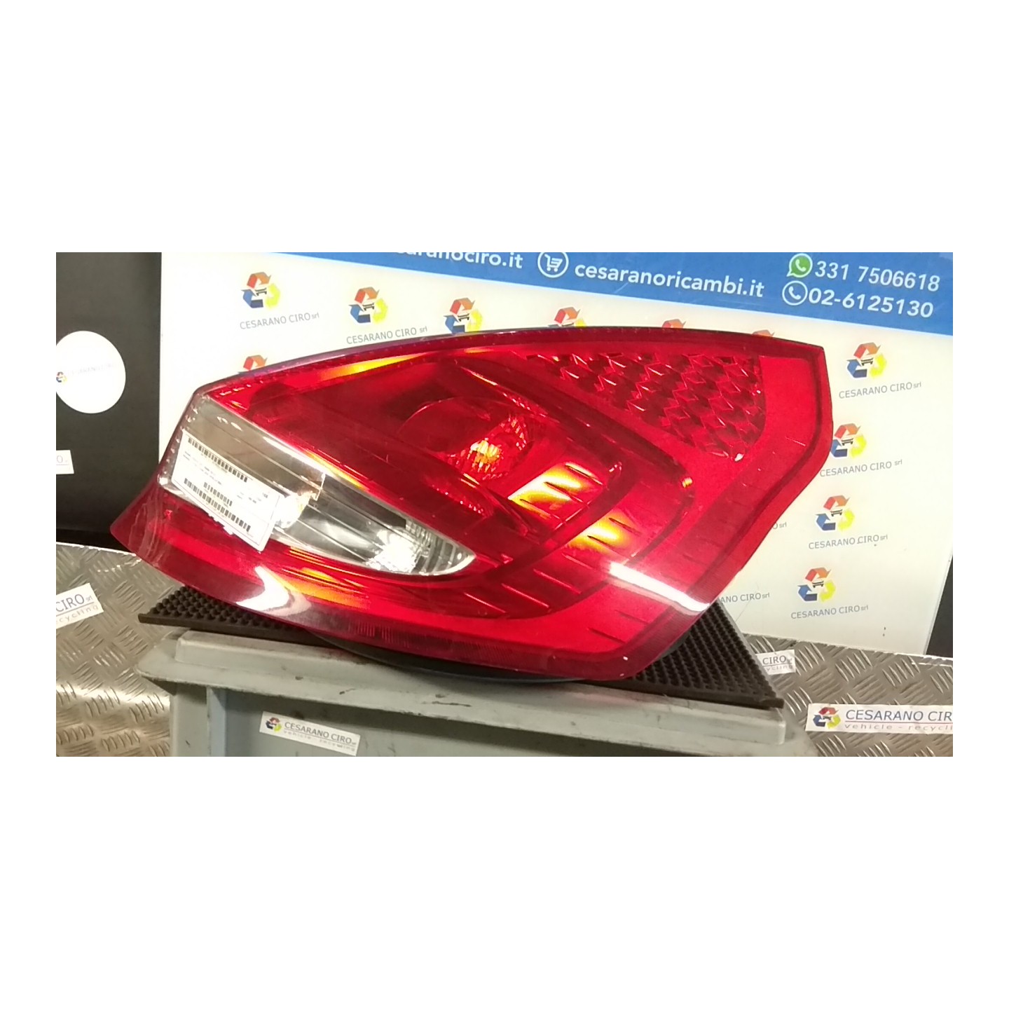 FANALE POST. DX. 050 FORD FIESTA (CB1) (09/08-10/13) RTJA 1709552