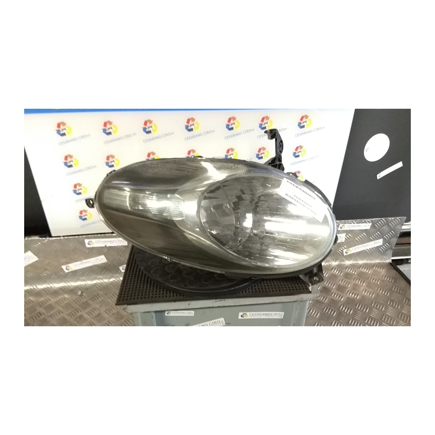 PROIETTORE SX. 039 NISSAN MICRA (K12E) (11/02-05/06) CR12 26060AX700
