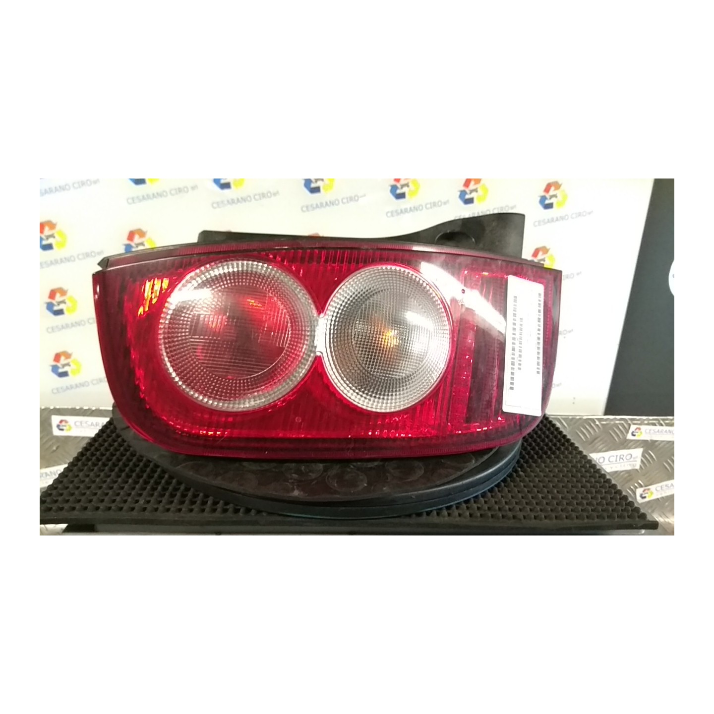 FANALE POST. COMPLETO SX. 042 NISSAN MICRA (K12E) (11/02-05/06) CR12 26555AX720