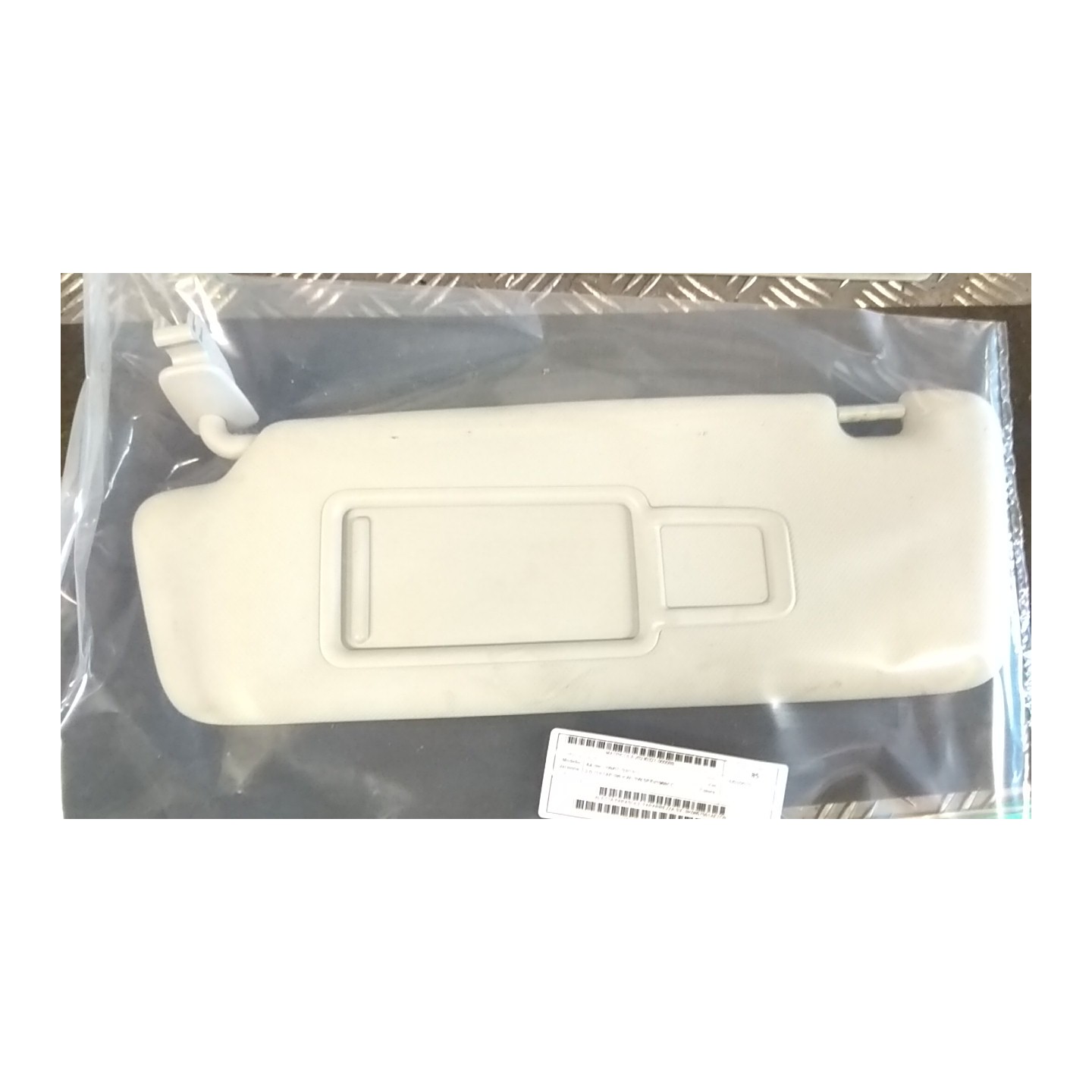 ALETTA PARASOLE PARABREZZA SX. 088 AUDI A4 (8K) (09/07-03/13) CAG 8K0857551AF7C0