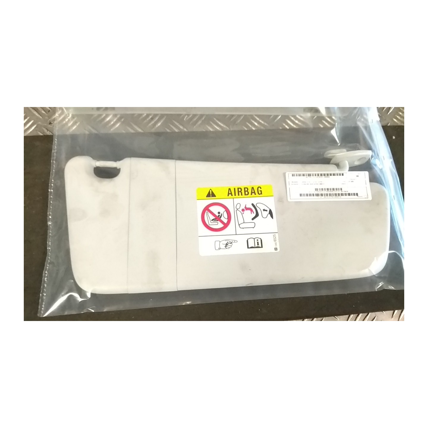 ALETTA PARASOLE PARABREZZA DX. 094 OPEL CORSA (X15) (12/14-12/19) B14XEROPTLDD 39179416