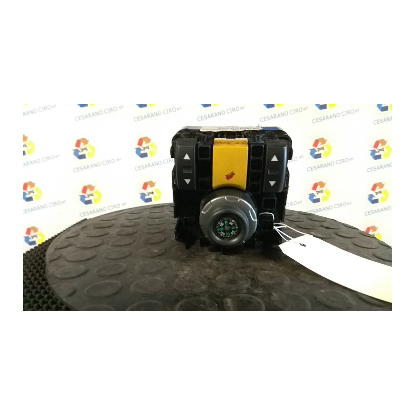 BLOCCO COMANDI ALZACRISTALLI T. 6A999999 100 LAND ROVER RANGE ROVER SPORT (03/05-) 276DT YUD501110PVJ