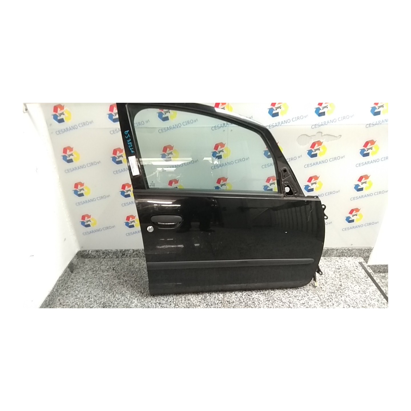 PORTA ANT. DX. 106 MITSUBISHI COLT 7A SERIE (06/04-12/09) 134910 MN161884
