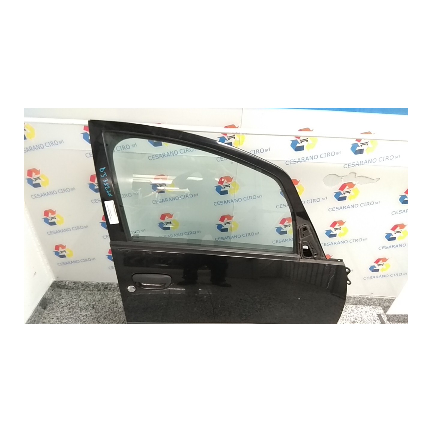 PORTA ANT. DX. 106 MITSUBISHI COLT 7A SERIE (06/04-12/09) 134910 MN161884