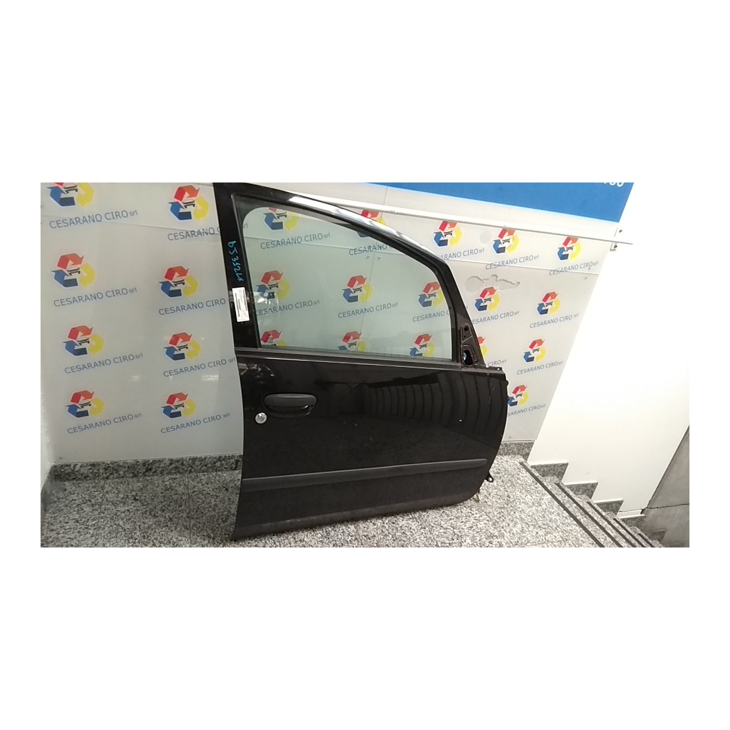 PORTA ANT. DX. 106 MITSUBISHI COLT 7A SERIE (06/04-12/09) 134910 MN161884