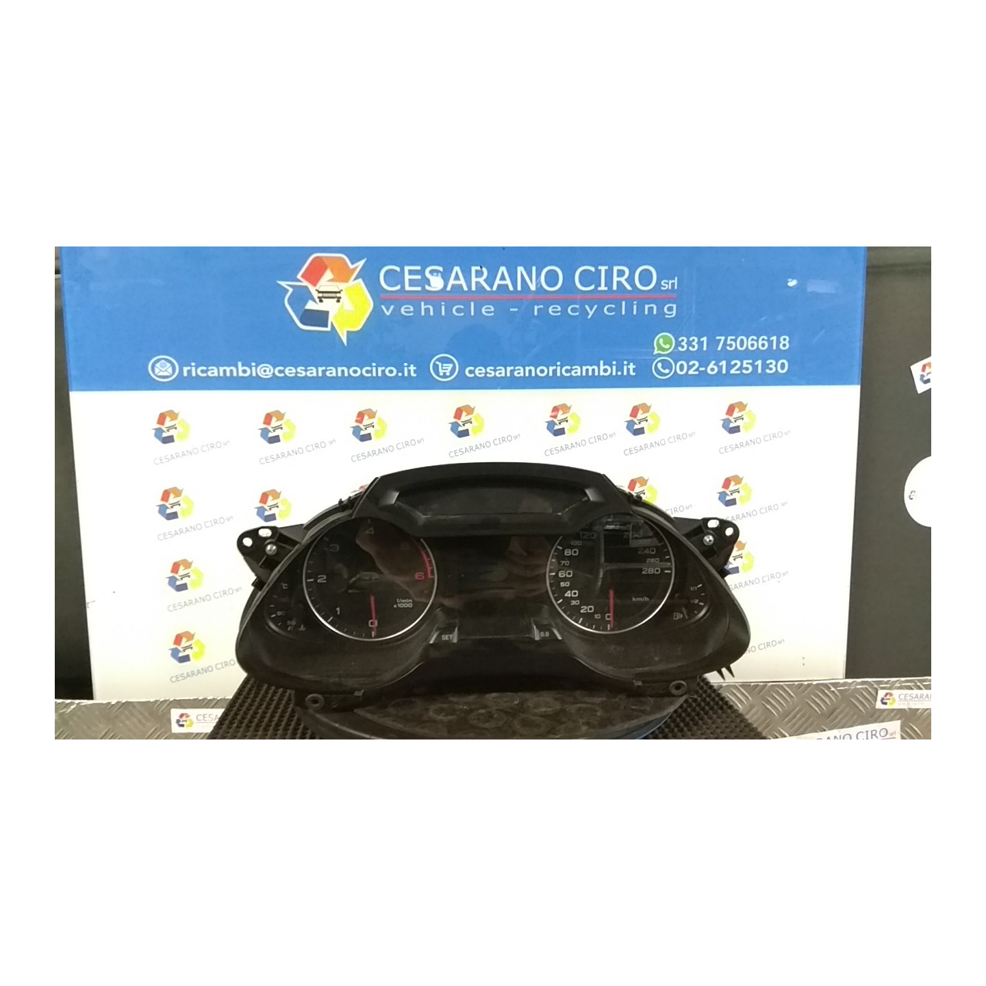 QUADRO STRUMENTI COMPL. KM/H 004 AUDI A4 (8K) (09/07-03/13) CAG 8K0920900DX