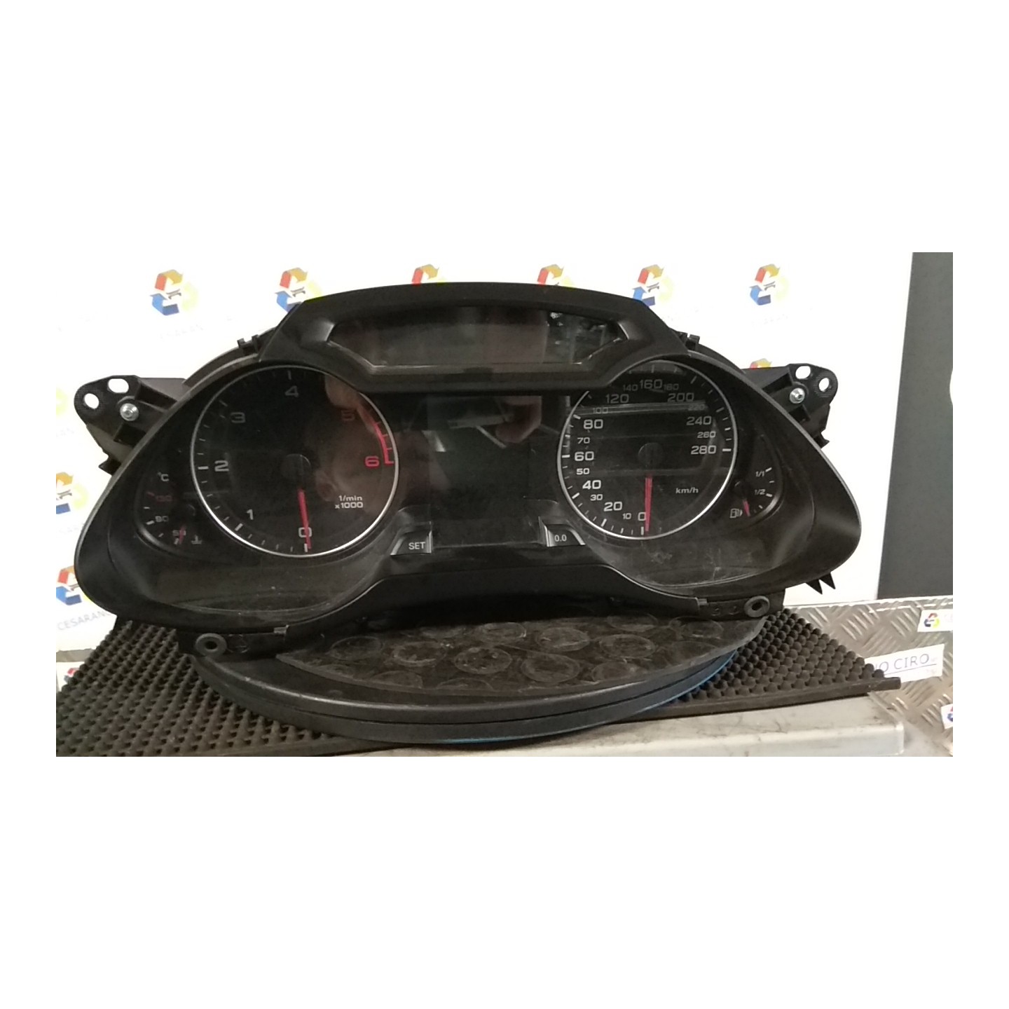 QUADRO STRUMENTI COMPL. KM/H 004 AUDI A4 (8K) (09/07-03/13) CAG 8K0920900DX