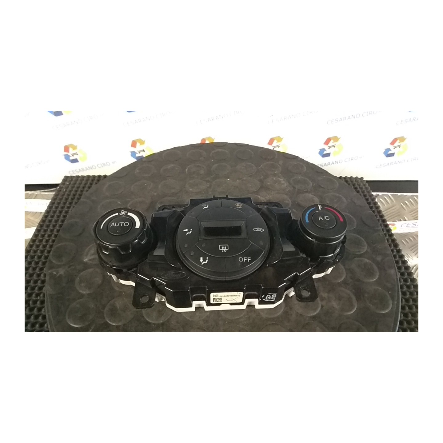 BLOCCO COMANDO CLIMATIZZAZIONE C/A/C AUTO 030 FORD FIESTA (CB1) (09/08-10/13) SNJA 1692816