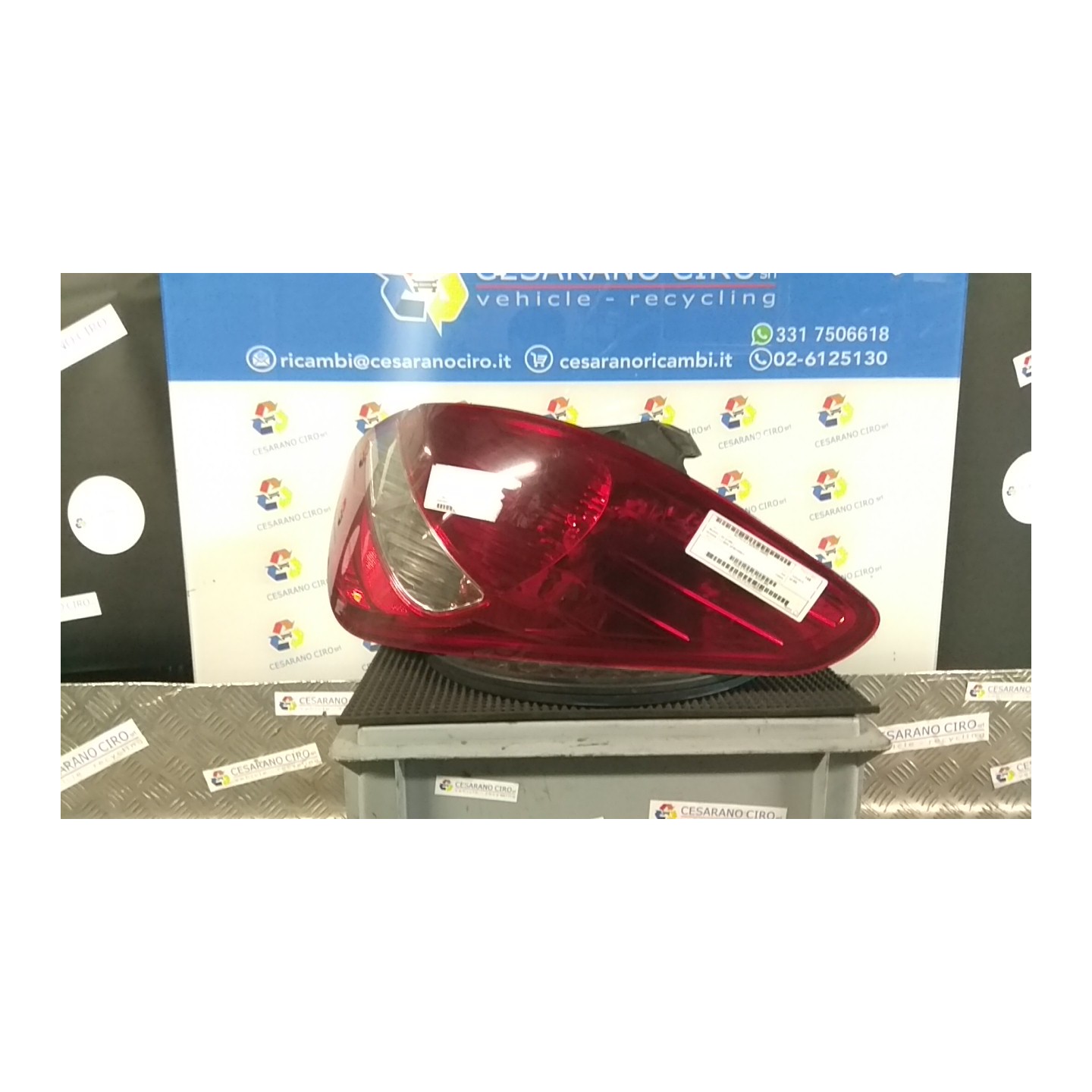 FANALE POST. DX. 032 HYUNDAI I20 (01/09-) G4LA 924201J000
