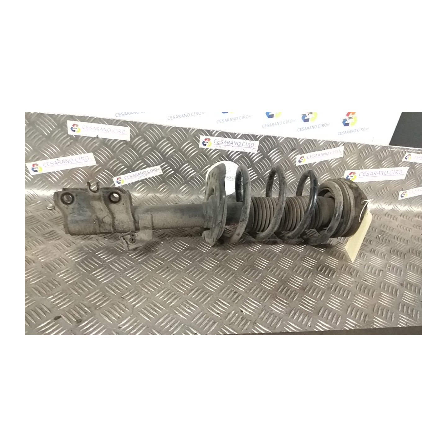 AMMORTIZZATORE ANT. DX. 051 NISSAN QASHQAI (J10E/JJ10E) (02/07-12 M9R E4302JD75A