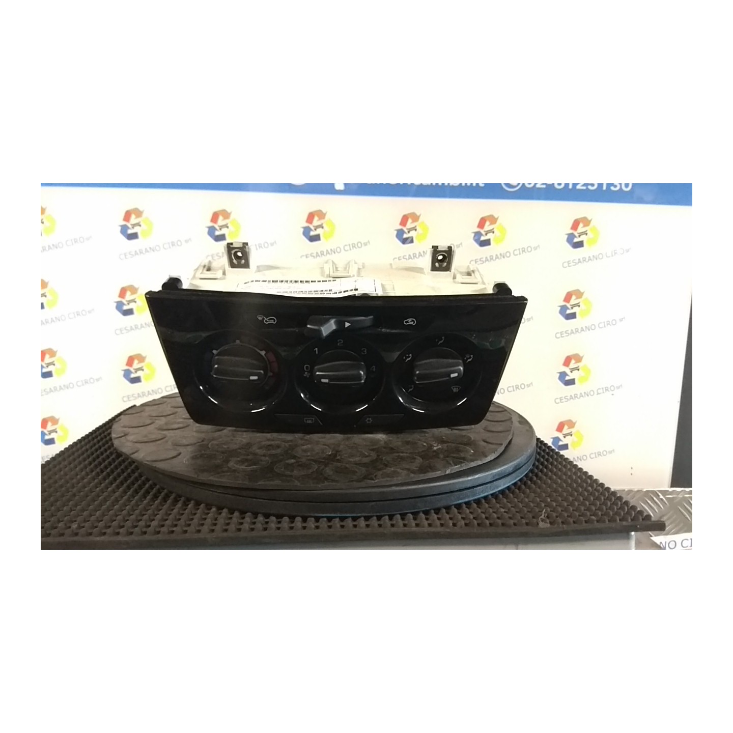 BLOCCO COMANDO CLIMATIZZAZIONE 105 LANCIA YPSILON (TK) (04/11-06/16) 169A4000 735534425