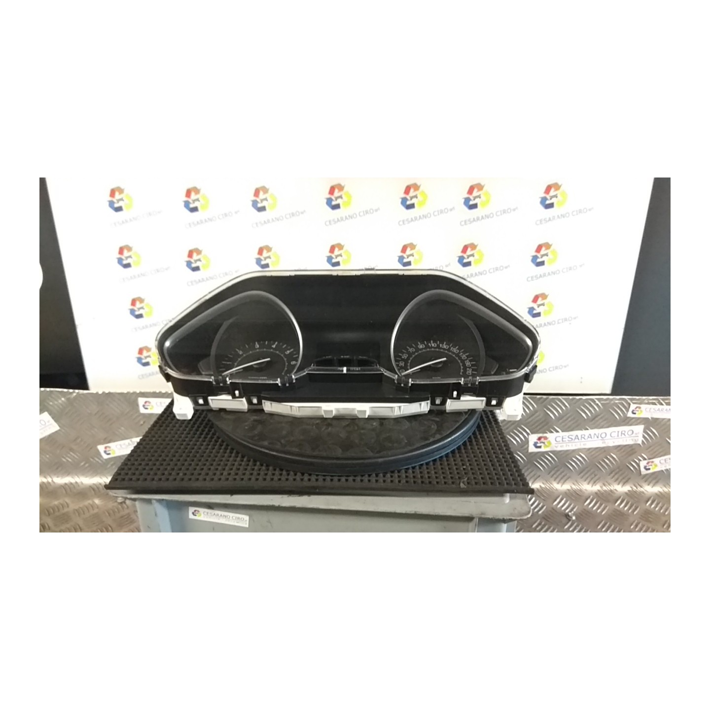 QUADRO STRUMENTI COMPL. 117 PEUGEOT 2008 (04/16-06/20-) HM01 9805408680