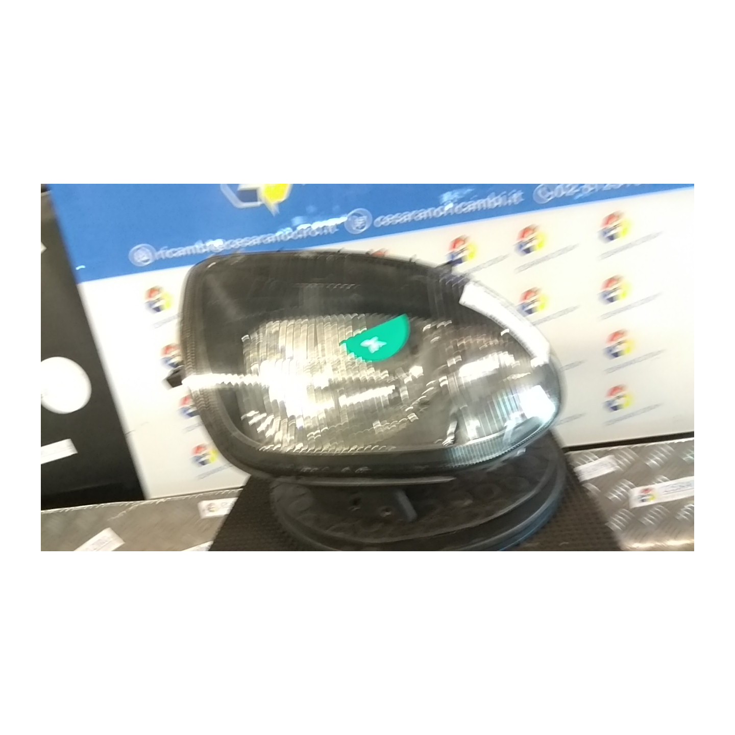PROIETTORE HELLA DX. 010 RENAULT CLIO 2A SERIE (04/98-04/01) D7FD7 7701045169