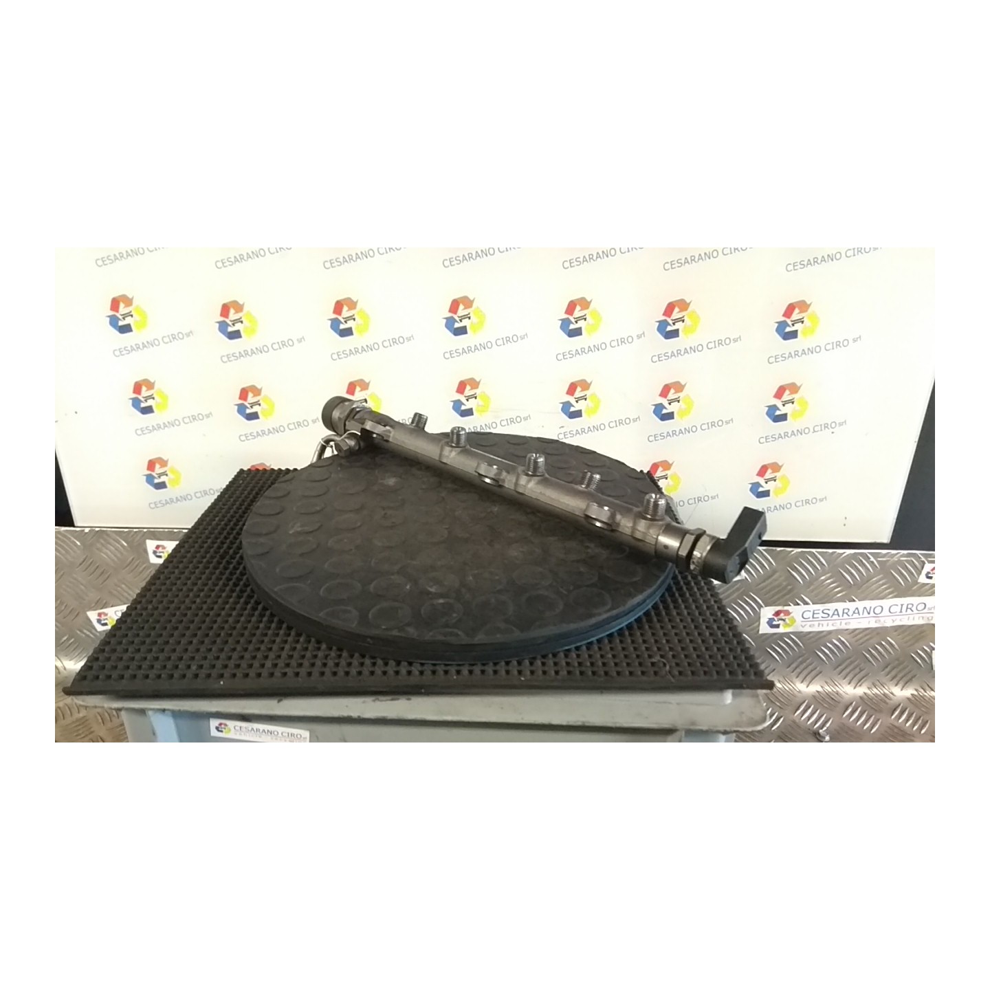 DISTRIBUTORE CARBURANTE 017 BMW SERIE 1 (E87) (09/04-03/07) 204D4 13537805725