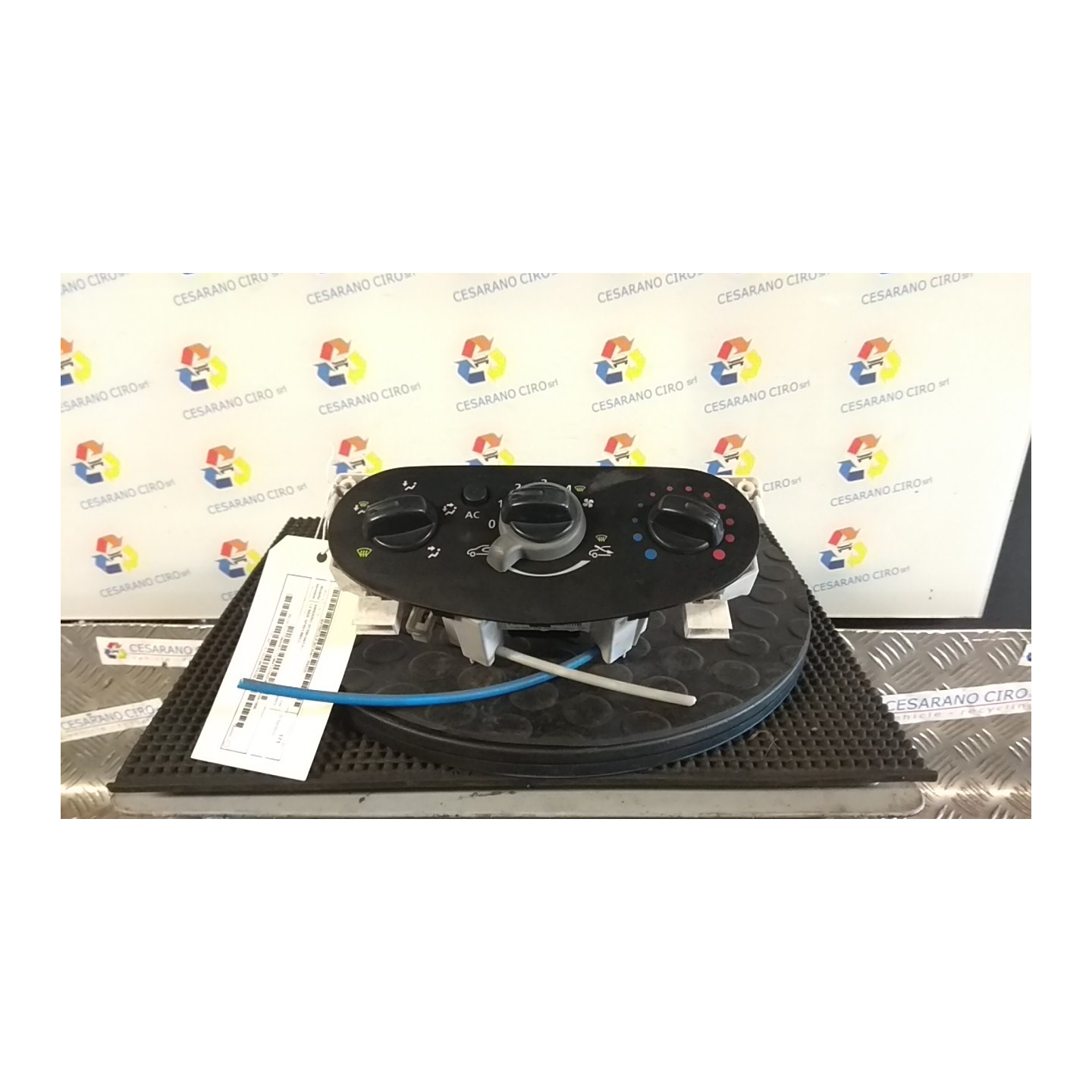 BLOCCO COMANDO CLIMATIZZAZIONE 025 DACIA SANDERO (07/08-04/13) K7JA7 6001551800