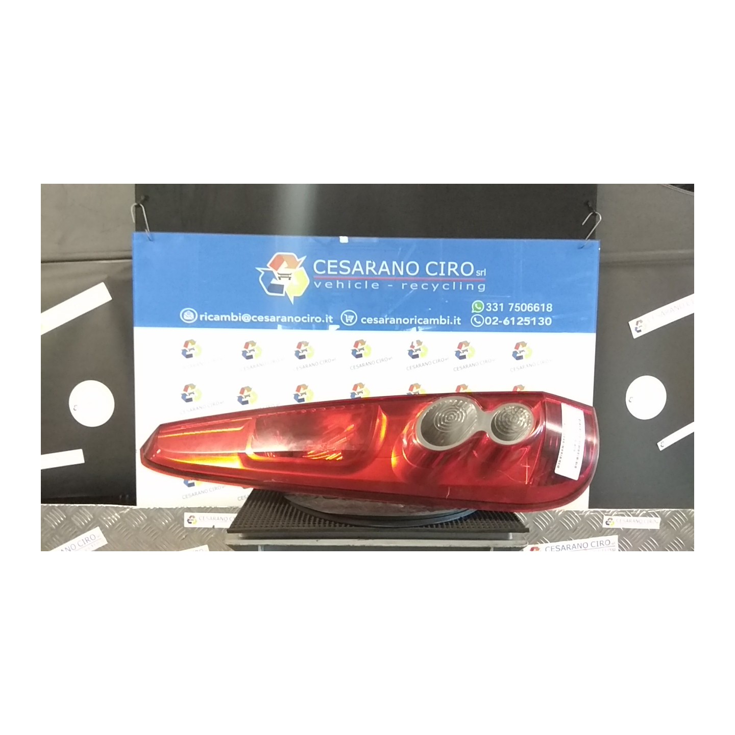 FANALE POST. SX. 035 FORD FIESTA (CBK) (12/05-12/08) FUJA 1437626