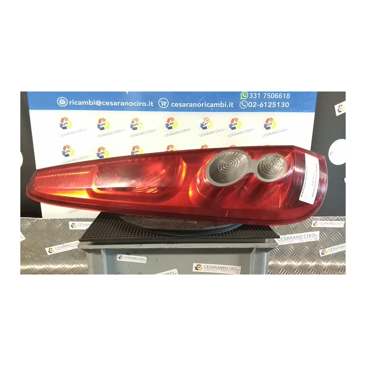 FANALE POST. SX. 035 FORD FIESTA (CBK) (12/05-12/08) FUJA 1437626