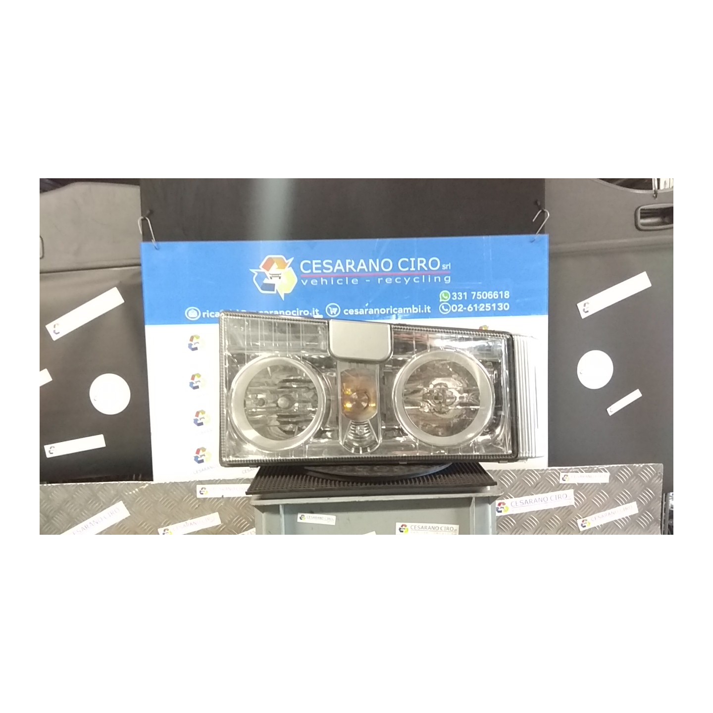 PROIETTORE CON FANALINO ANT. SX. 095 RENAULT TRUCKS MAGNUM EURO 5 (06/09-) DXI13 5010623620