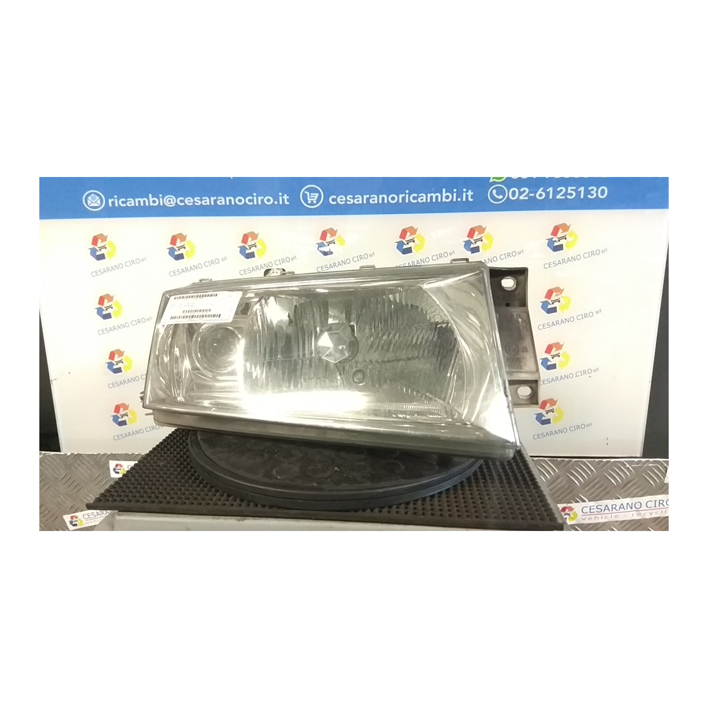 PROIETTORE 00- DX. 006 SKODA OCTAVIA (1U) (05/97-07/04) AVU 1U1941018N
