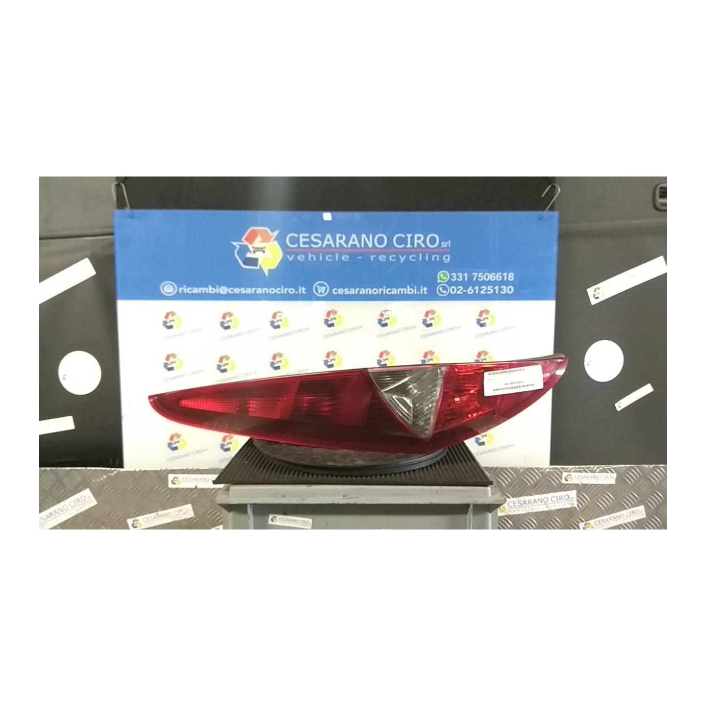 FANALE POST. SX. 041 FIAT PUNTO (2U) (07/03-01/07) 188A4000 51721479
