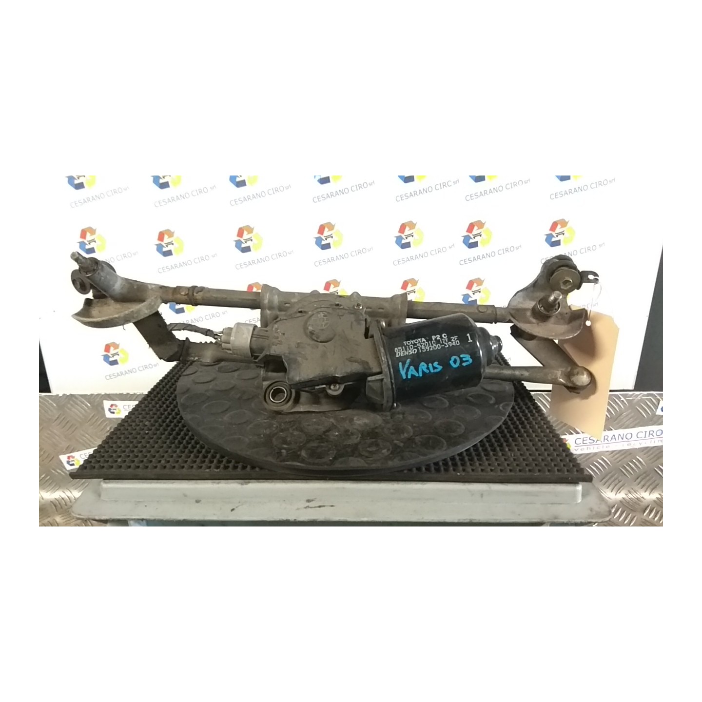 MOTORINO TERGIPARABREZZA 095 TOYOTA YARIS (10/01-11/05)     (FRP) 1NDTV 851100D020