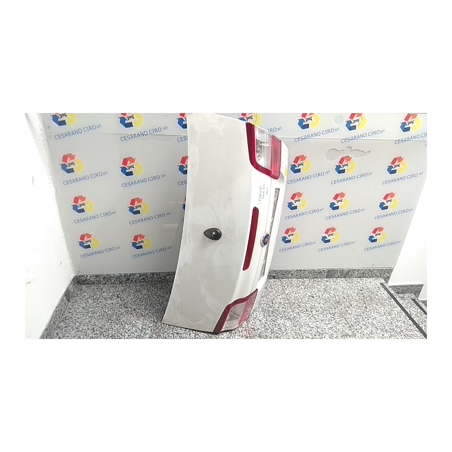 COFANO POST. C/FORO PER PINNA DI SQU 060 SAAB 9.3 2A SERIE (08/02-) B207L 12833157