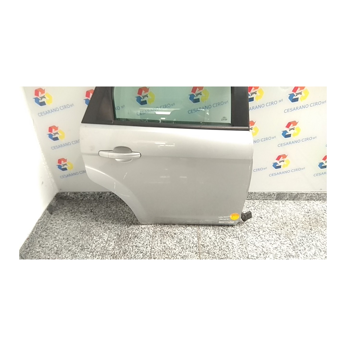 PORTA POST. DX. 068 FORD FOCUS (CAP) (11/04-06/08) HHDA 1505767