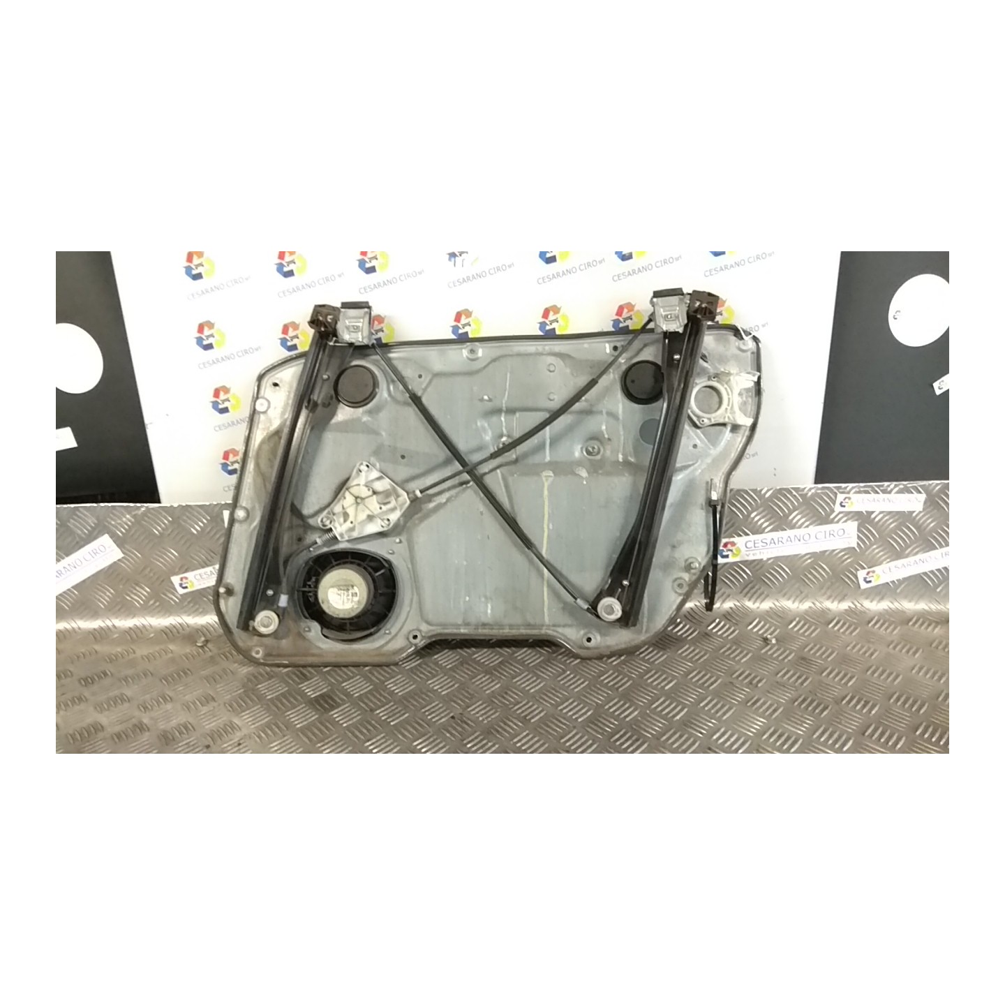 ALZACRISTALLO PORTA ANT. SX. 103 SEAT IBIZA (6L) (12/01-08/09) BKY 6L4837461