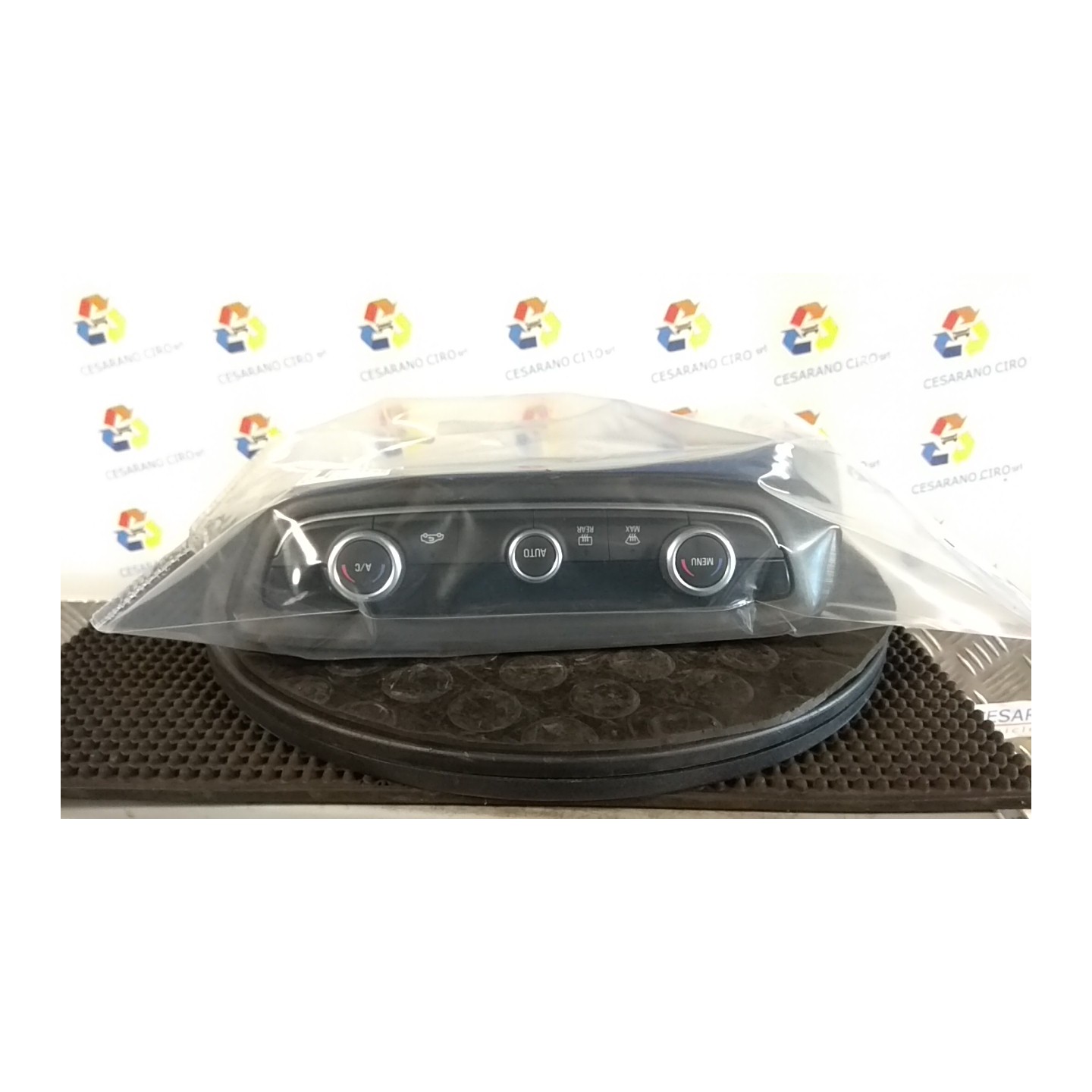 BLOCCO COMANDO CLIMATIZZAZIONE C/A/C MAN./PARABR. RISCALDATO 029 OPEL CROSSLAND X (P17) (05/17-) EB2DTOPTHN01 39142405