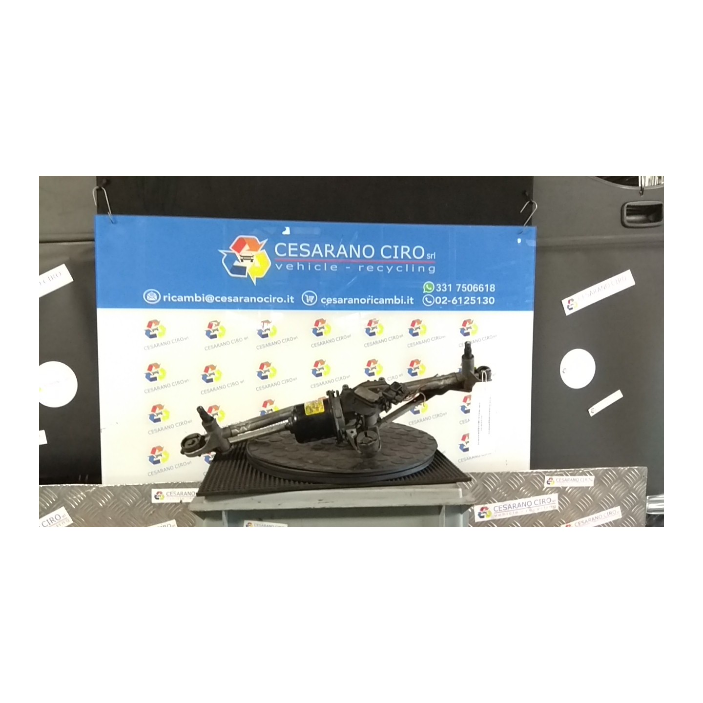 MECCANISMO TERGIPARABREZZA CON MOTOR 042 CITROEN C3 1A SERIE (02/02-12/05) 8HX 6401F4
