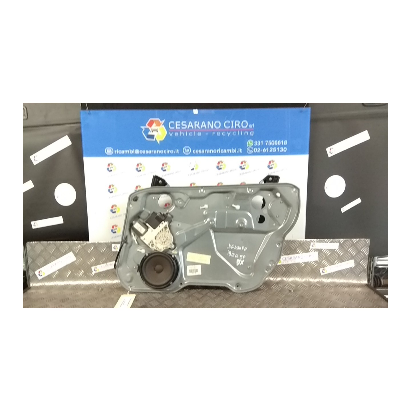 ALZACRISTALLO PORTA ANT. DX. 098 SEAT IBIZA (6L) (12/01-08/09) AXR 6L4837462